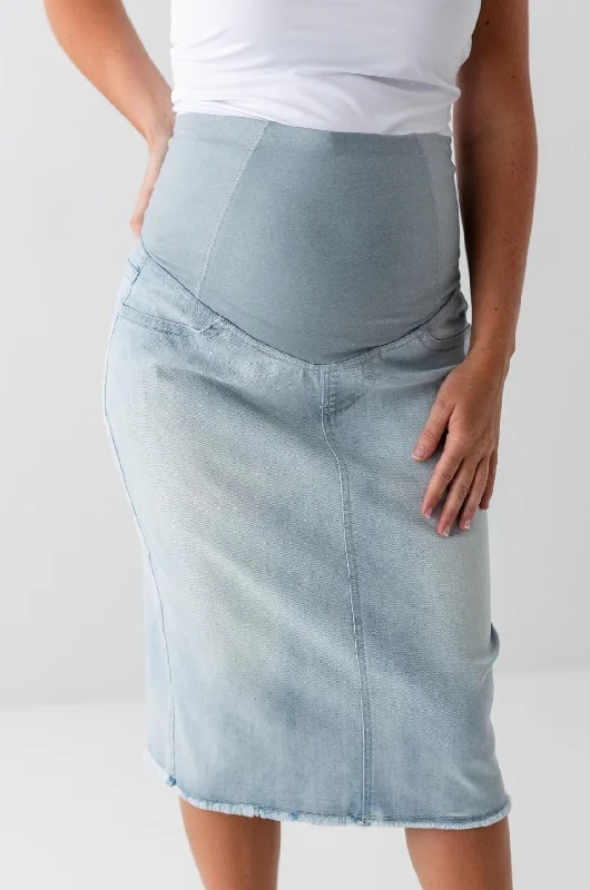 'Alanna' Maternity Denim Skirt in Light Wash