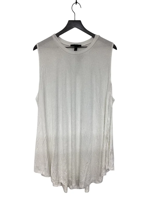 Top Sleeveless Basic By Lane Bryant In White, Size: 4x