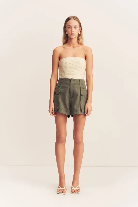 ARIANA PATCH POCKET SHORT - KHAKI