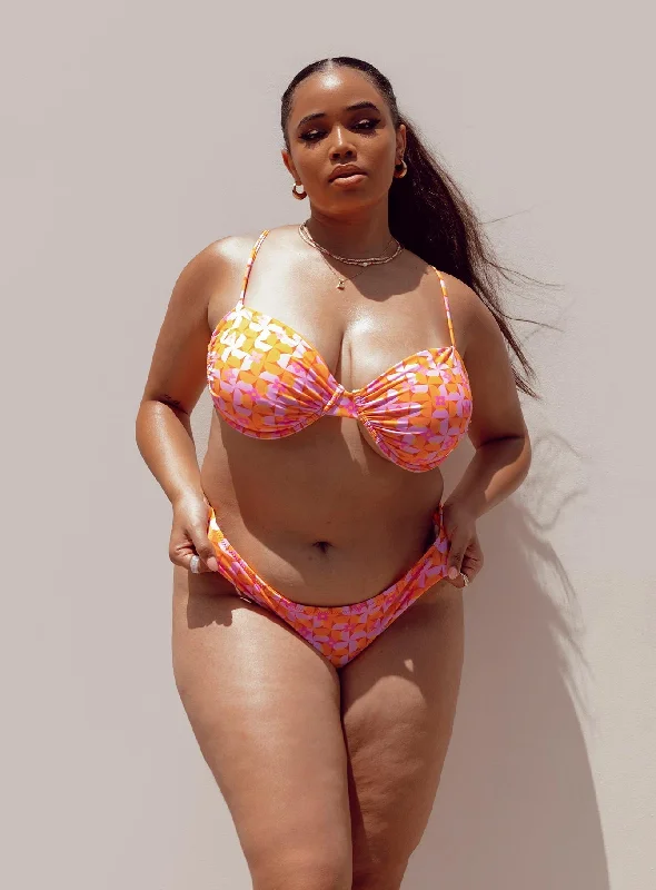 Ellie Bikini Bottoms Orange / Pink Curve